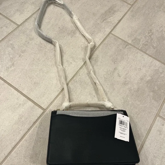 Coach Klare Crossbody Bag in Signature Canvas and Black Leather Purse CV978 - Picture 12 of 16